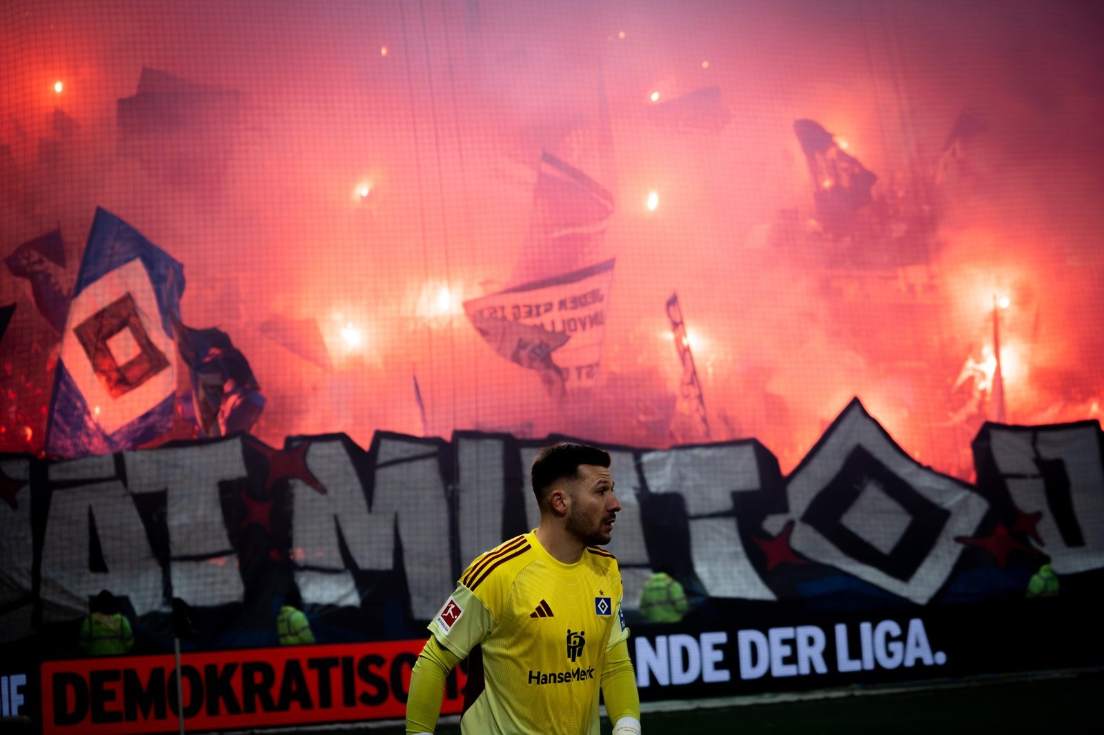 Fußball — St. Pauli – HSV, Derby II. Foto von Philipp Heist.